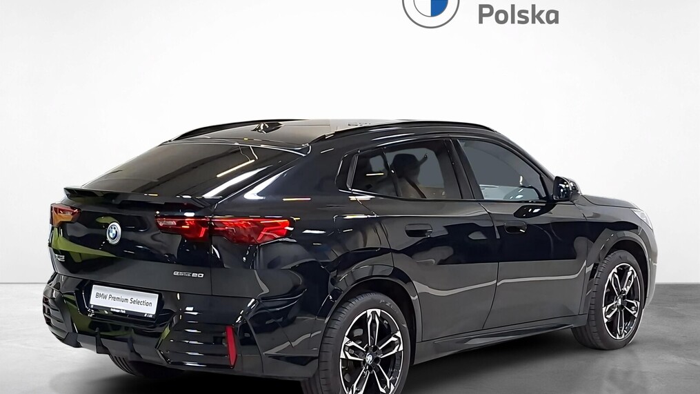 BMW iX2