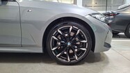 miniaturka - BMW Serii 3, 330