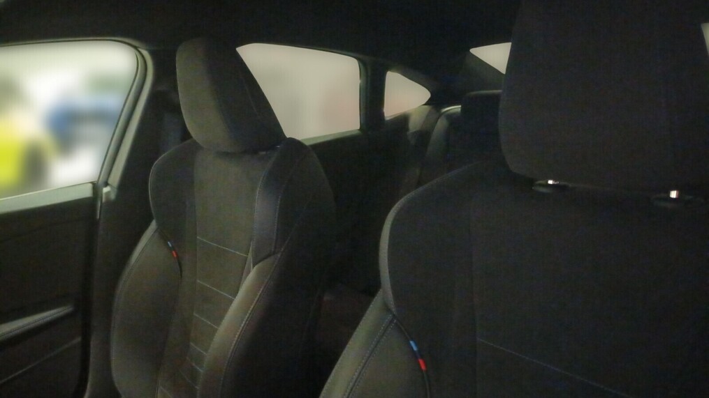BMW Serii 2, 220