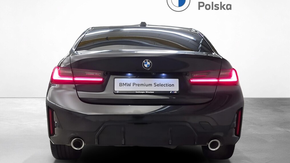 BMW Serii 3, 320