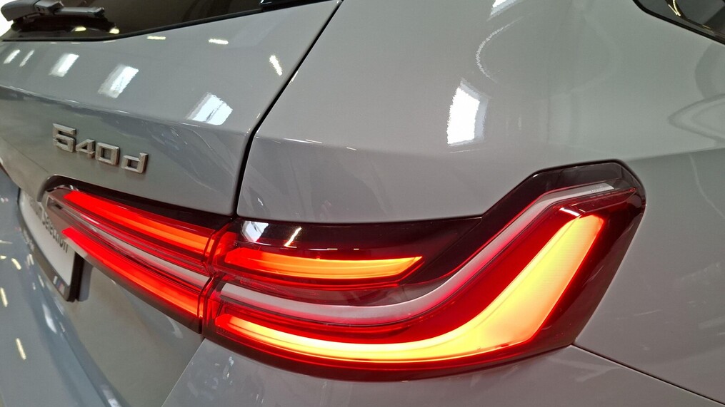 BMW Serii 5, 540