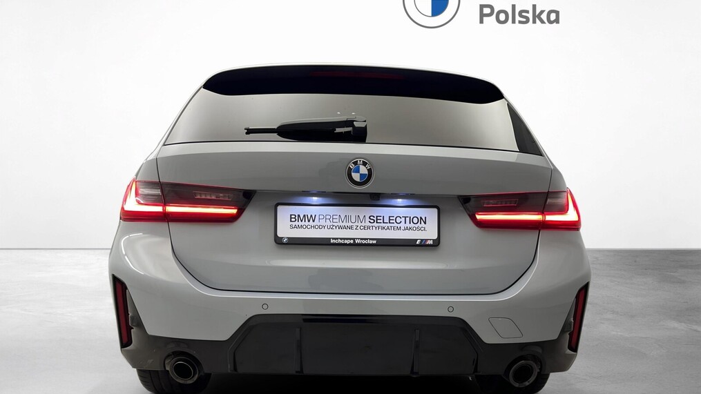 BMW Serii 3, 320