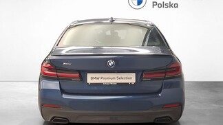 BMW Serii 5, 520