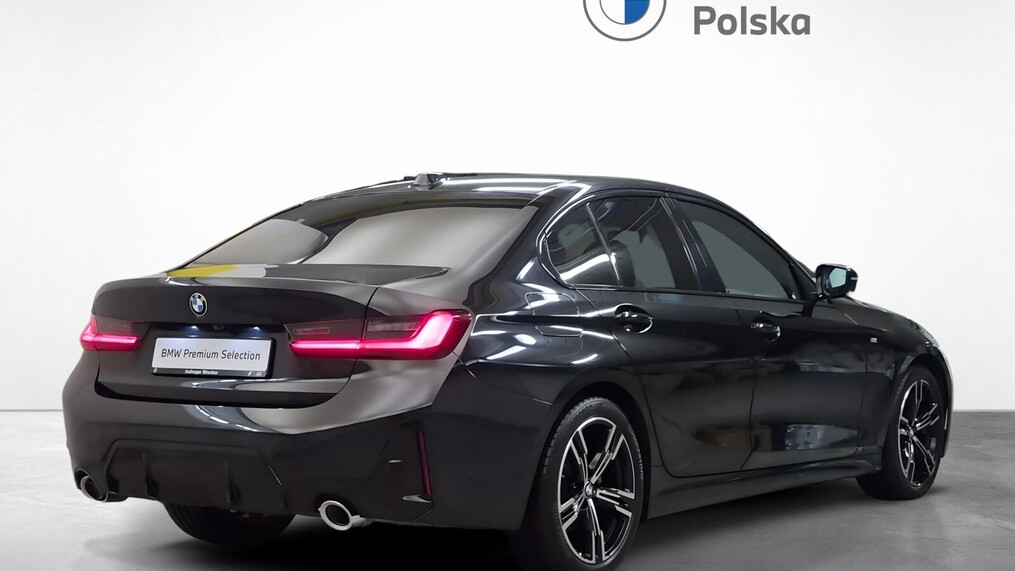 BMW Serii 3, 320