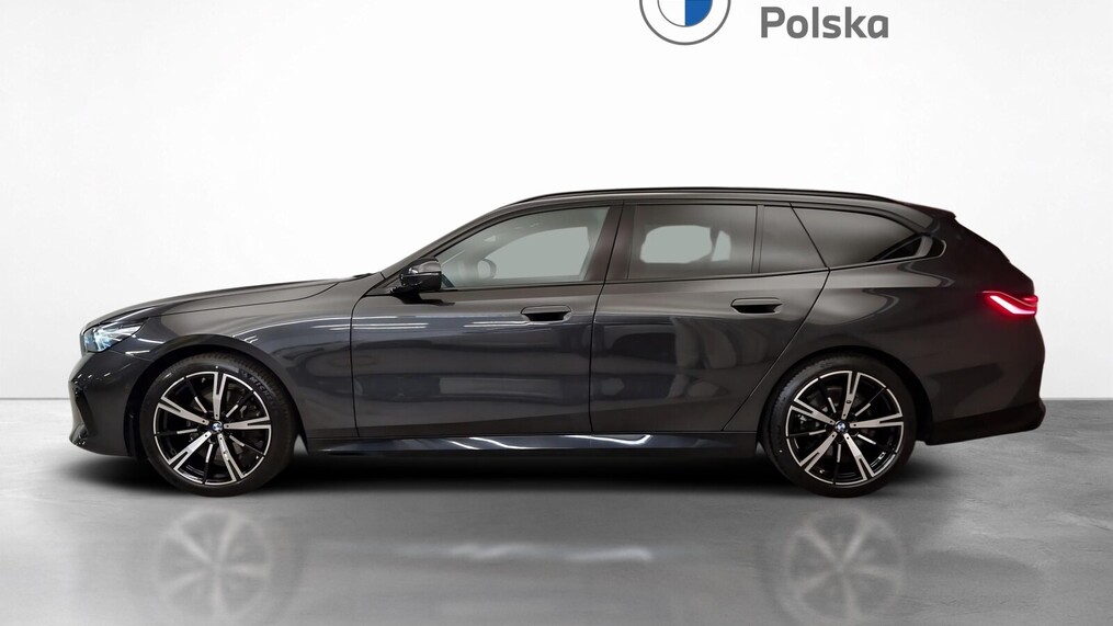 BMW Serii 5, 520