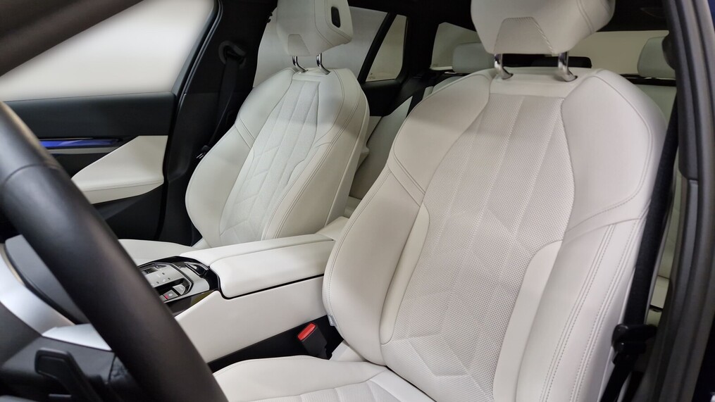 BMW Serii 5, 550