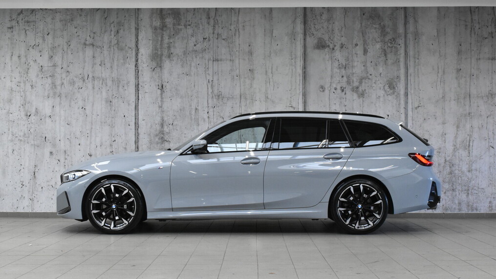 BMW Serii 3, 320