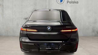 BMW Serii 7, 740