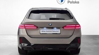 BMW Serii 5, 520