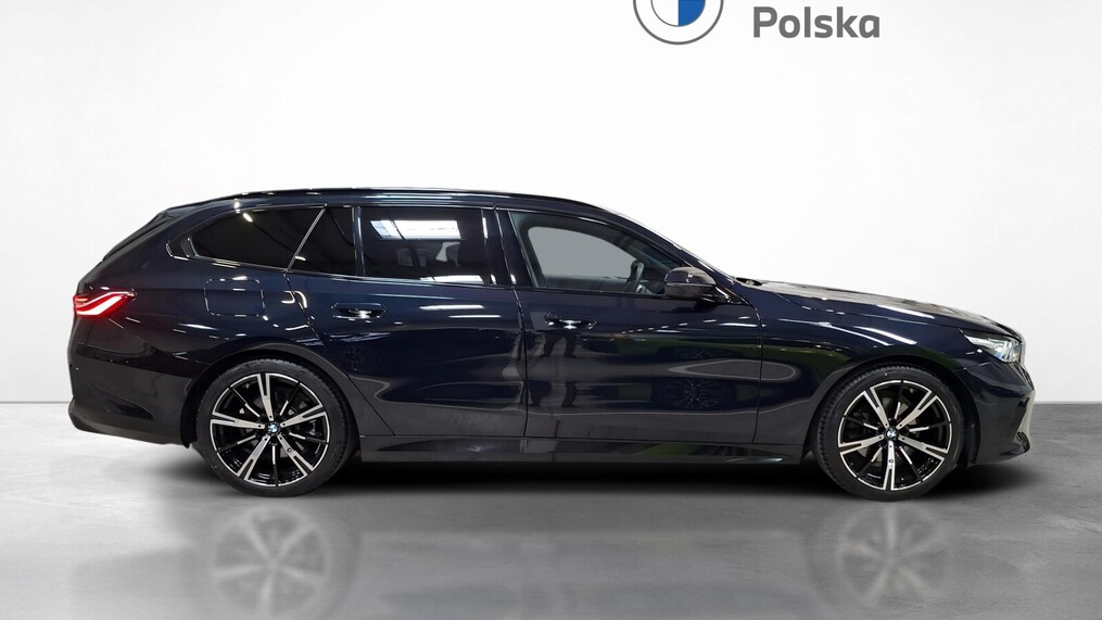 BMW Serii 5, 520