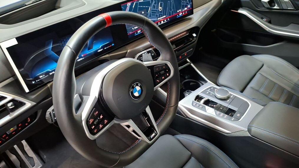 BMW Serii 3, 340