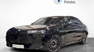 BMW Serii 7, 740