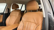 BMW Serii 5, 520