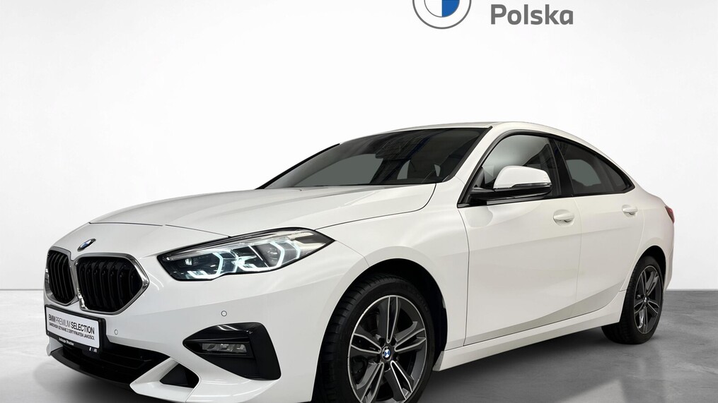 BMW Serii 2, 218