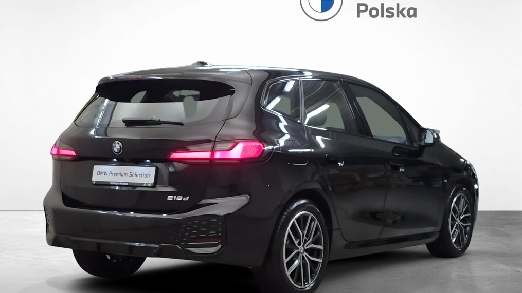 BMW Serii 2, 218