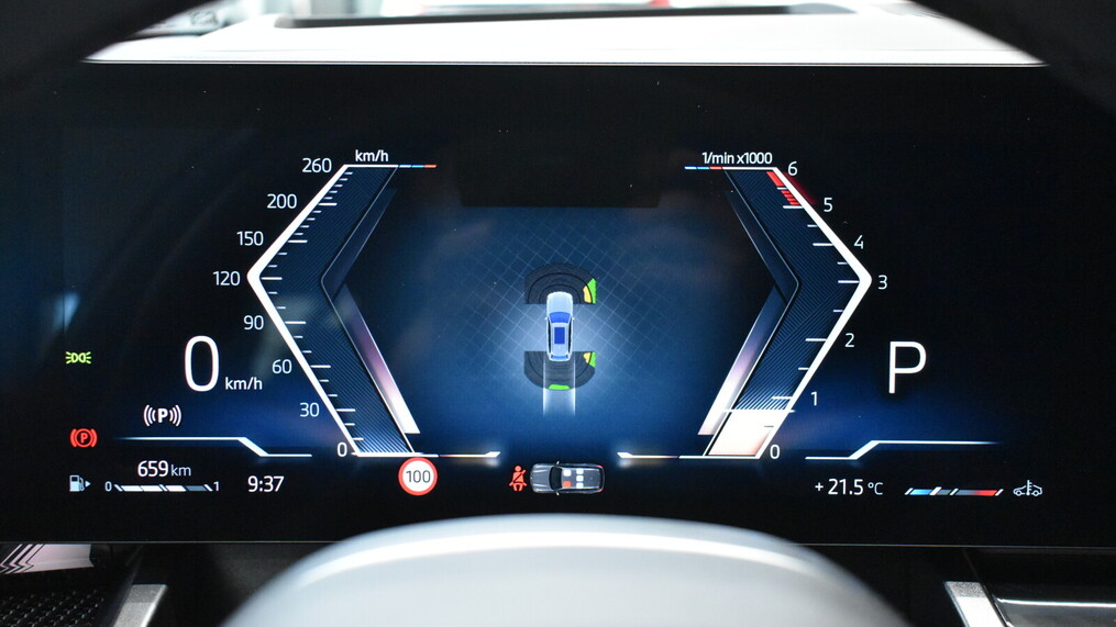 BMW Serii 5, 520