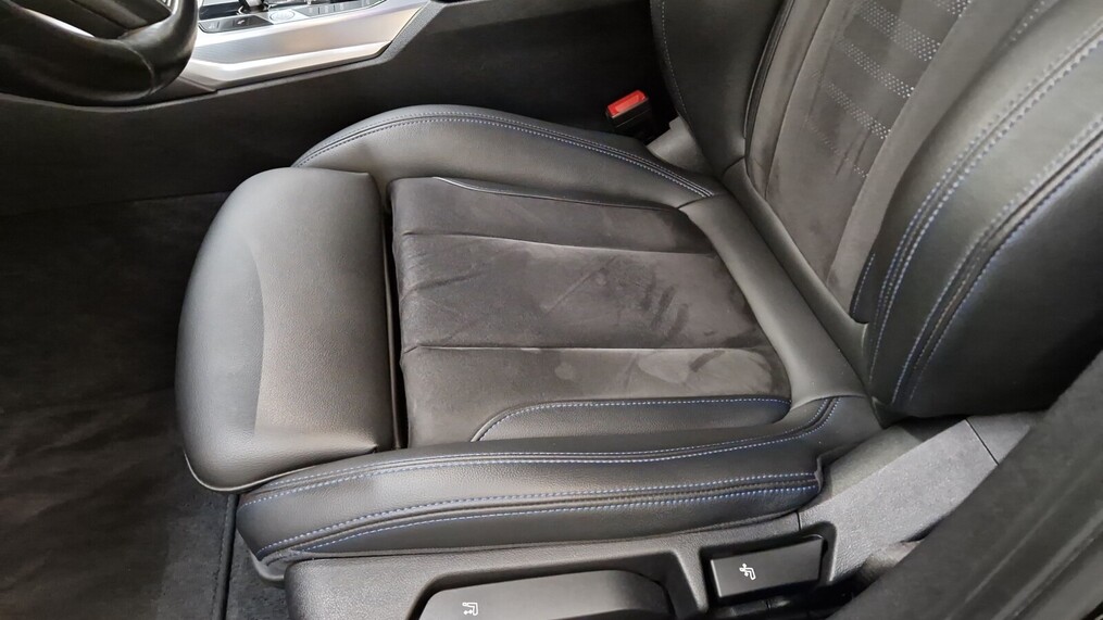 BMW Serii 3, 320