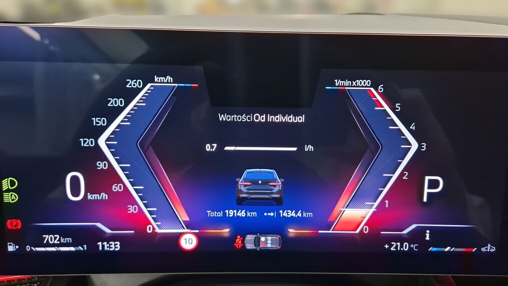 BMW Serii 5, 520