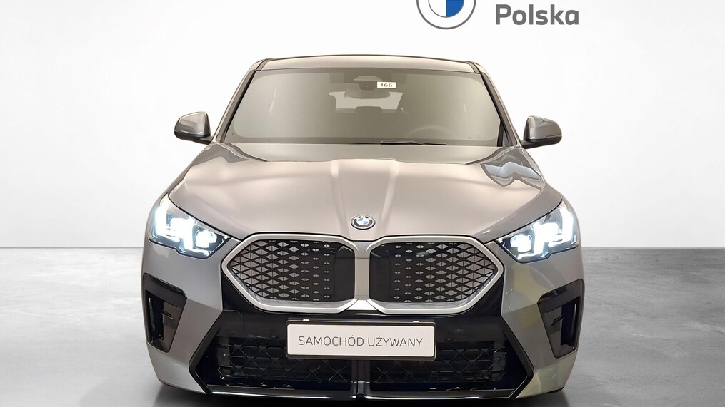 BMW iX2