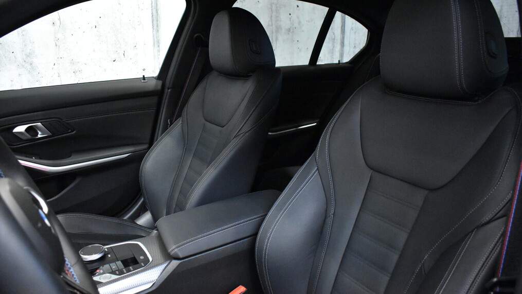 BMW Serii 3, 340
