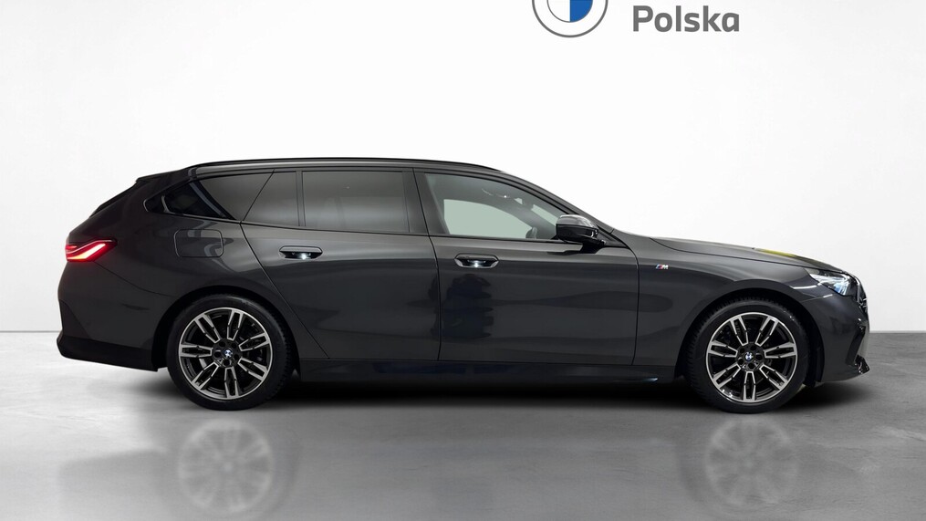 BMW Serii 5, 520