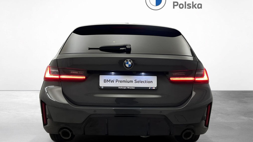 BMW Serii 3, 320