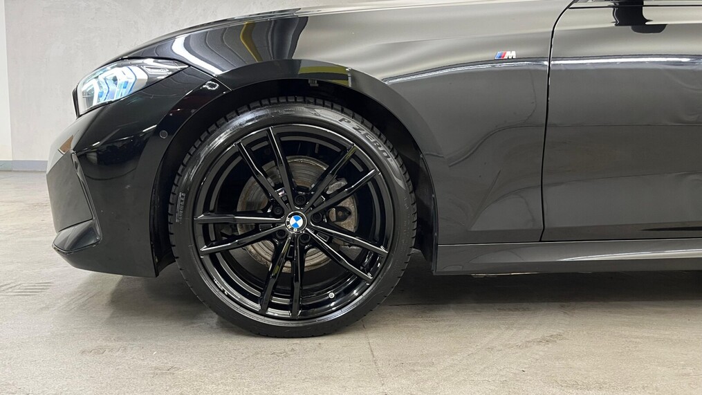 BMW Serii 3, 320