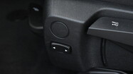BMW Serii 3, 330