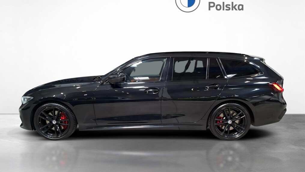 BMW Serii 3, 330