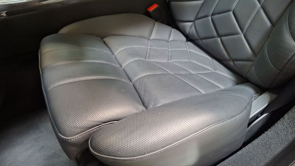 BMW Serii 7, 740