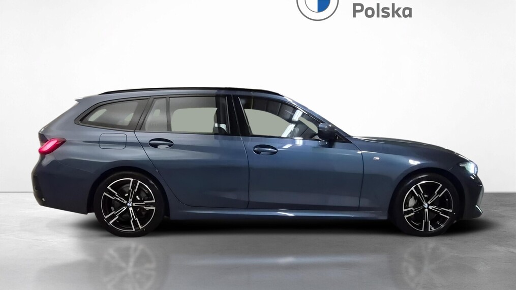 BMW Serii 3, 330