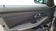 miniaturka - BMW Serii 3, 330