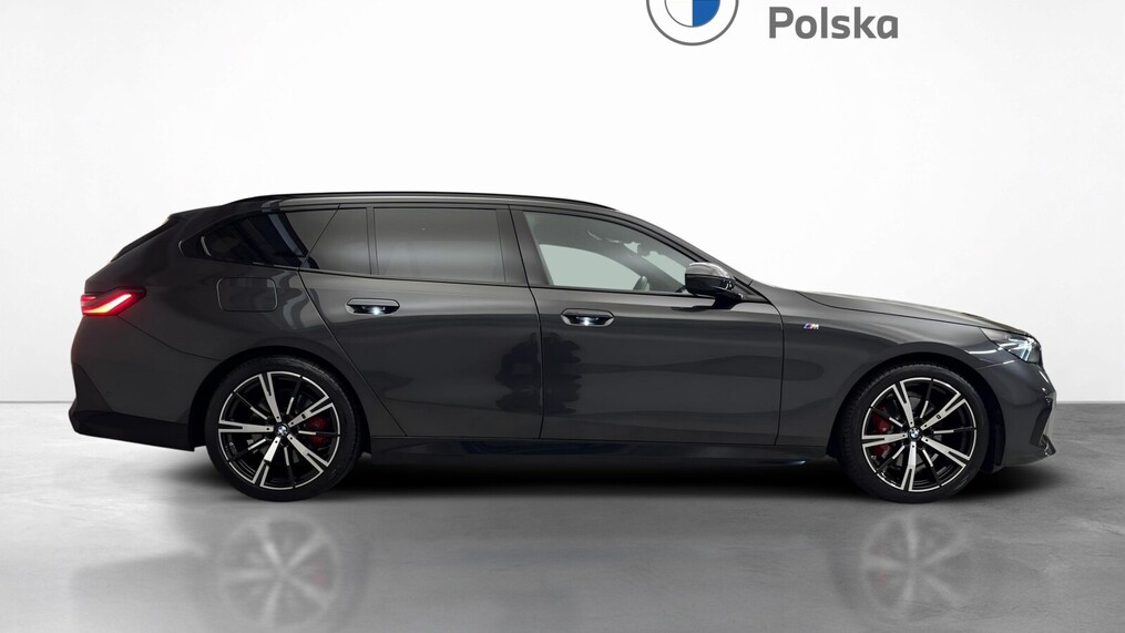 BMW Serii 5, 520