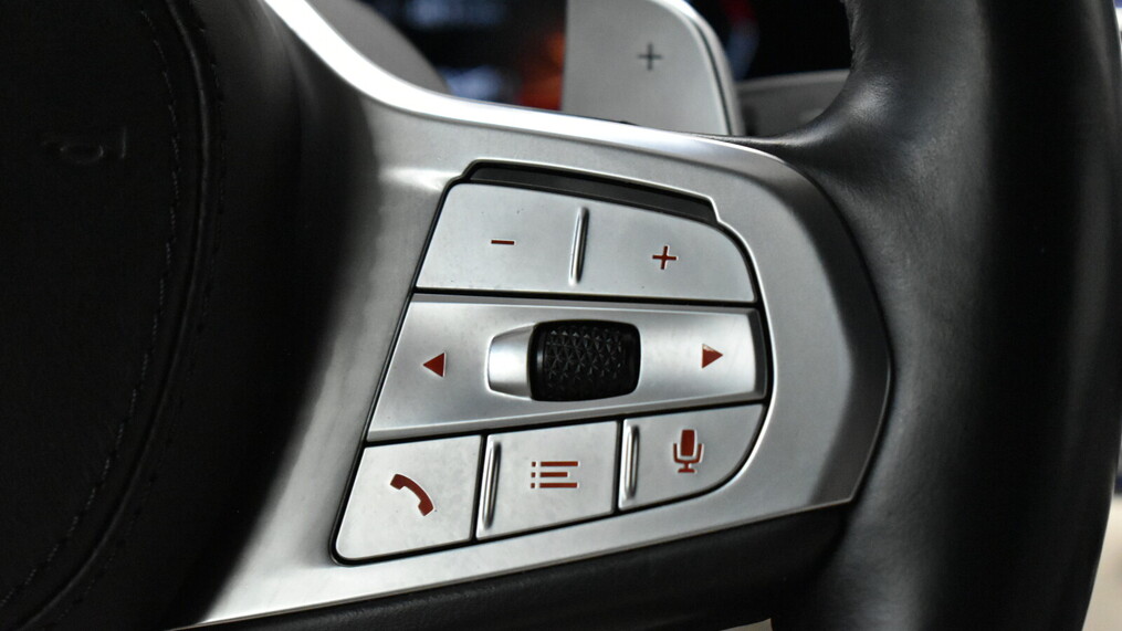 BMW Serii 7, 740