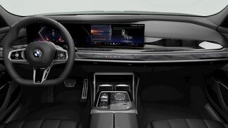 BMW Serii 7, 740