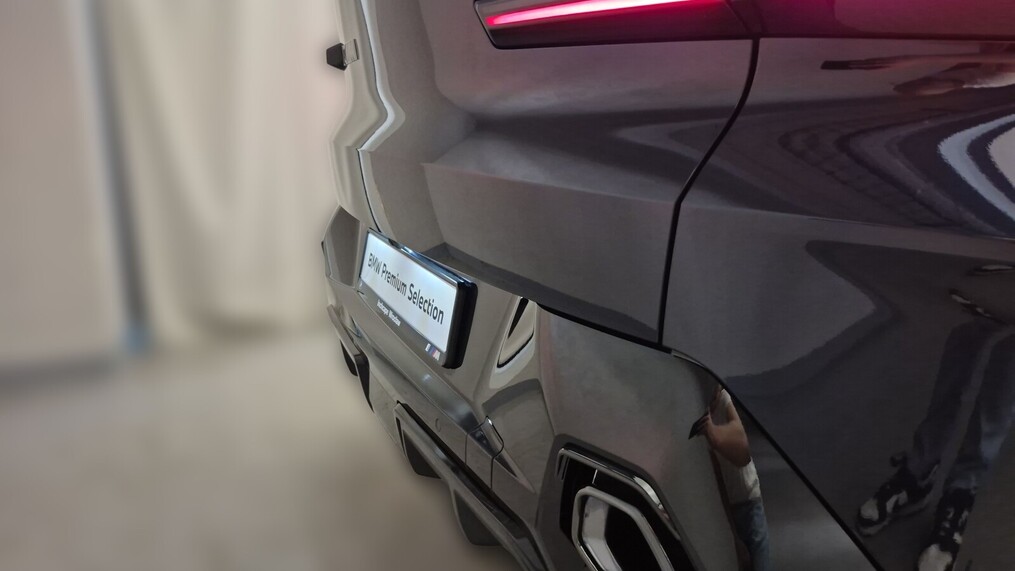 BMW XM
