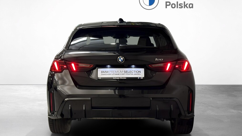 BMW Serii 1, 120