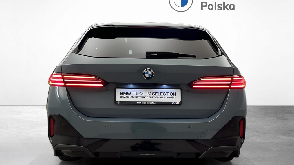 BMW Serii 5, 520