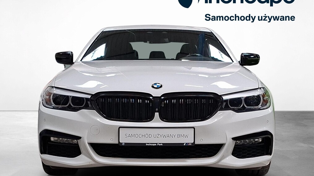BMW Serii 5, 520