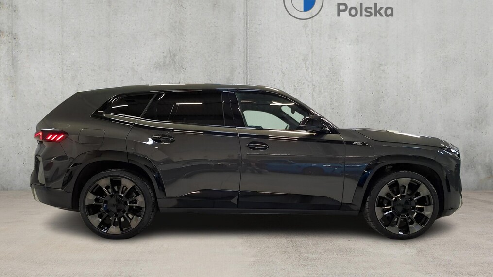 BMW XM