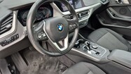 BMW Serii 2, 218