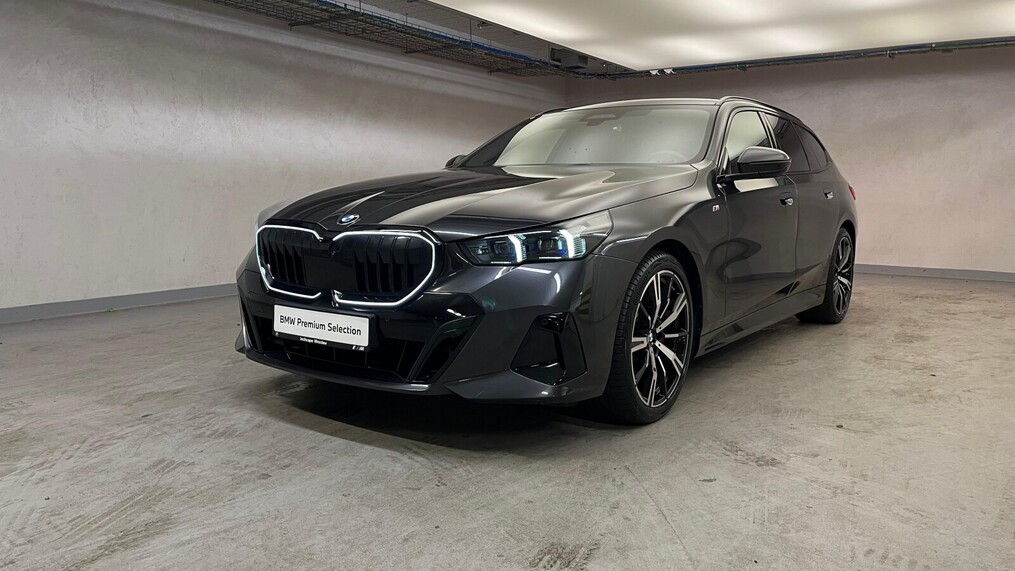 BMW Serii 5, 520