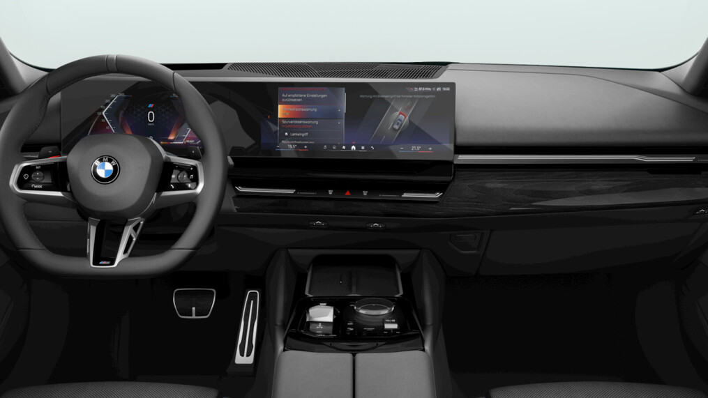 BMW Serii 5, 520