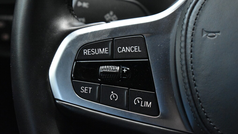 BMW Serii 2, 218