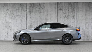 BMW Serii 2, 235