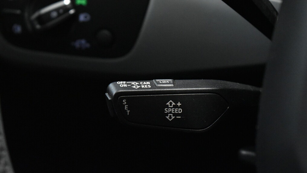 Audi A4 Limousine