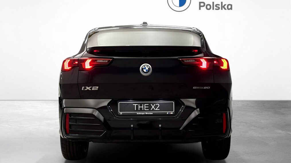 BMW iX2