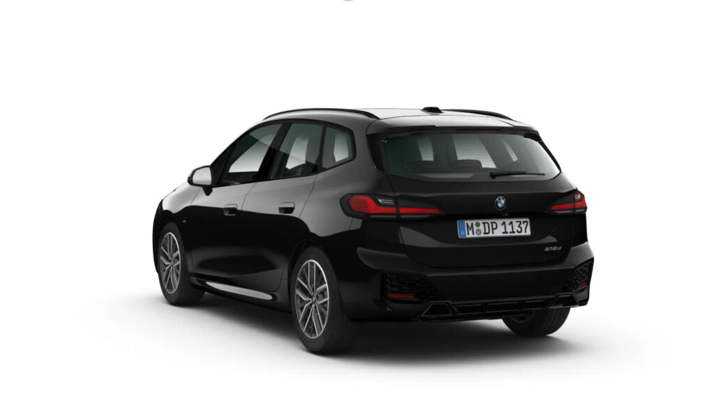 BMW Serii 2, 218
