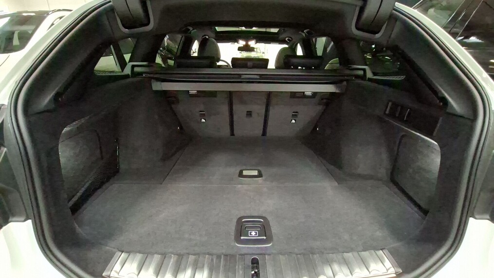 BMW Serii 3, 340