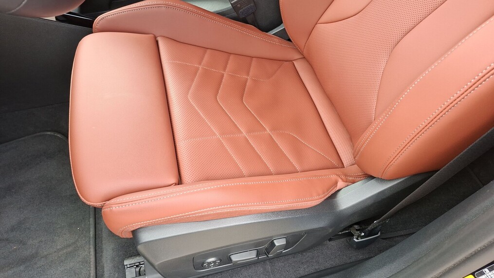 BMW iX2